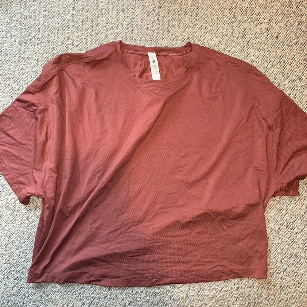 NWOT - Lululemon Athletic shirt
